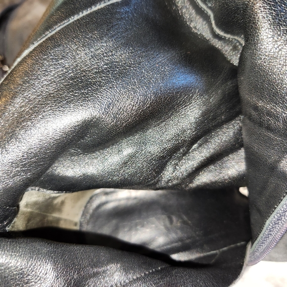 Prada knee-high suede boots - Picture 8 of 10